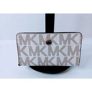 Michael Kors Phone Wristlet Wallet